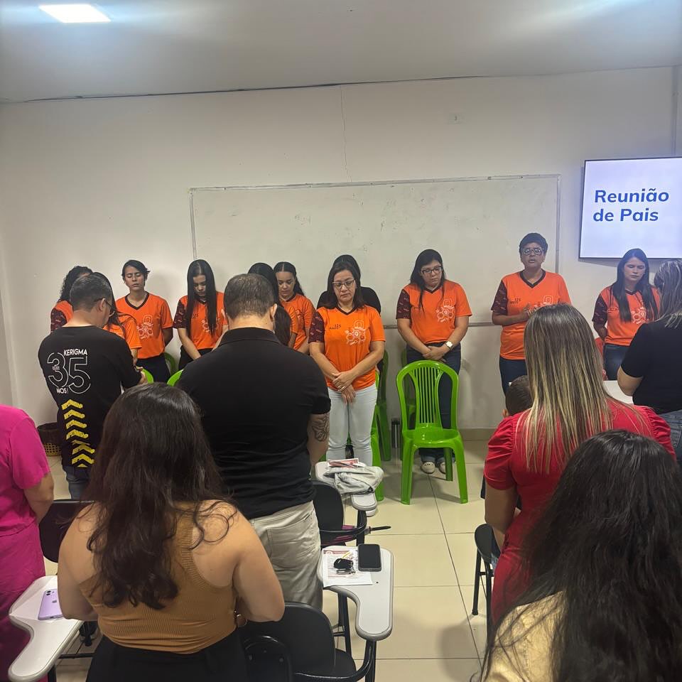 reuniaodepaiscanhotinho 1